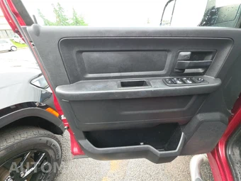 2014 Ram 1500 Express Crew Cab Short Bed - miniatura 14