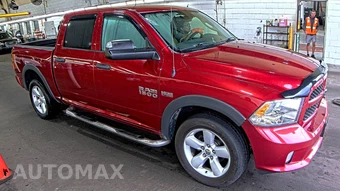 2014 Ram 1500 Express Crew Cab Short Bed - miniatura 3