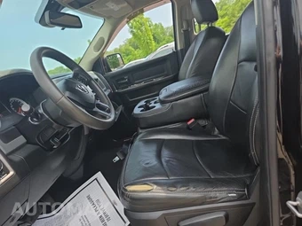 2014 Ram 1500 Express Crew Cab Short Bed - miniatura 13