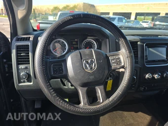 2014 Ram 1500 Express Crew Cab Short Bed – miniatura 10