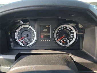 2014 Ram 1500 Express Crew Cab Short Bed – miniatura 12
