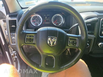2014 Ram 1500 Express Crew Cab Short Bed - miniatura 10