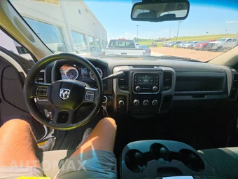 2014 Ram 1500 Express Crew Cab Short Bed - miniatura 11