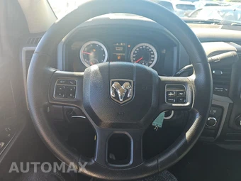 2014 Ram 1500 Express Crew Cab Short Bed - miniatura 10