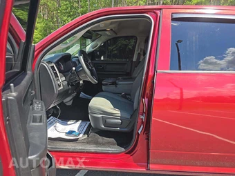 2014 Ram 1500 Express Crew Cab Short Bed - miniatura 3