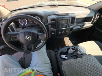 2014 Ram 1500 Express Crew Cab Short Bed - miniatura 10
