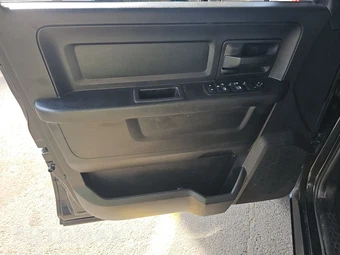 2014 Ram 1500 Express Extended Cab Medium Bed - miniatura 9