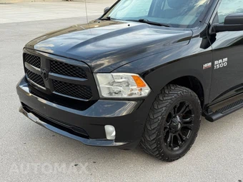 2014 Ram 1500 Express Extended Cab Medium Bed - miniatura 24