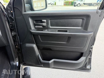 2014 Ram 1500 Express Extended Cab Medium Bed - miniatura 90