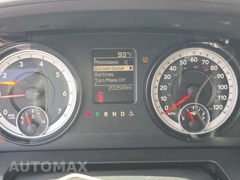2014 Ram 1500 Express Extended Cab Medium Bed – miniatura 12