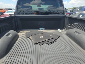 2014 Ram 1500 Express Extended Cab Medium Bed – miniatura 16