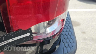 2014 Ram 1500 Express Extended Cab Medium Bed – miniatura 24