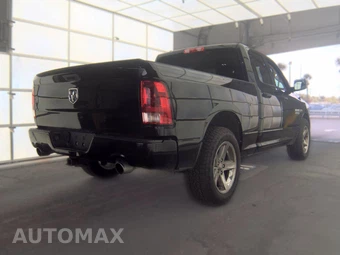 2014 Ram 1500 Express Extended Cab Medium Bed – miniatura 4