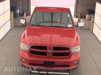 2014 Ram 1500 Express Regular Cab Medium Bed - miniatura 2