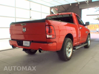 2014 Ram 1500 Express Regular Cab Medium Bed - miniatura 4
