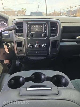 2014 Ram 1500 Express Regular Cab Medium Bed - miniatura 10