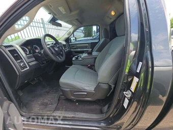 2014 Ram 1500 Express Regular Cab Medium Bed – miniatura 6