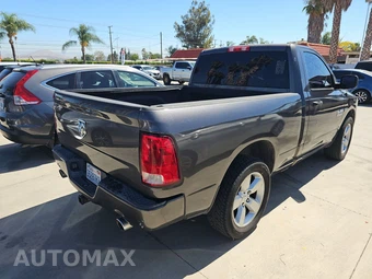 2014 Ram 1500 Express Regular Cab Medium Bed - miniatura 4