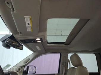 2014 Ram 1500 Laramie Crew Cab Medium Bed – miniatura 18