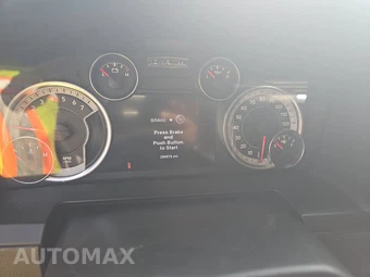 2014 Ram 1500 Laramie Crew Cab Short Bed – miniatura 12