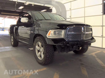 2014 Ram 1500 Laramie Crew Cab Short Bed – miniatura 3