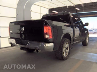 2014 Ram 1500 Laramie Crew Cab Short Bed – miniatura 4