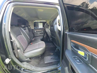 2014 Ram 1500 Laramie Crew Cab Short Bed – miniatura 16