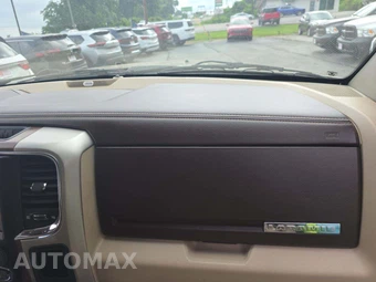 2014 Ram 1500 Laramie Crew Cab Short Bed - miniatura 16