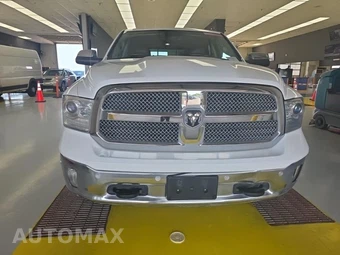 2014 Ram 1500 Laramie Longhorn Crew Cab Short Bed - miniatura 2