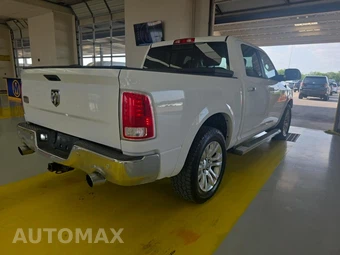 2014 Ram 1500 Laramie Longhorn Crew Cab Short Bed - miniatura 4
