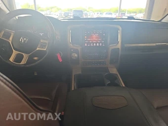 2014 Ram 1500 Laramie Longhorn Crew Cab Short Bed - miniatura 8