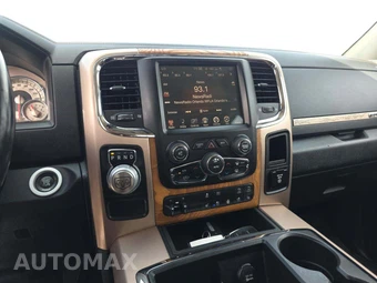 2014 Ram 1500 Laramie Longhorn Crew Cab Short Bed - miniatura 10