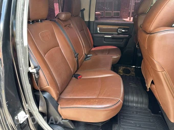 2014 Ram 1500 Laramie Longhorn Crew Cab Short Bed - miniatura 11