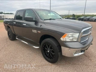2014 Ram 1500 Lone Star Crew Cab Short Bed - miniatura 3