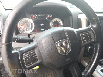 2014 Ram 1500 Outdoorsman Crew Cab Medium Bed – miniatura 10