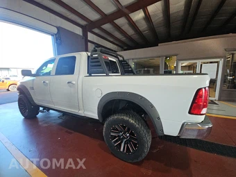 2014 Ram 1500 SLT Crew Cab Medium Bed - miniatura 6