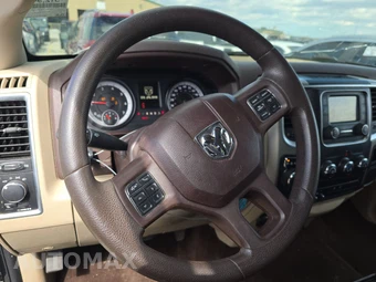 2014 Ram 1500 SLT Crew Cab Medium Bed – miniatura 10