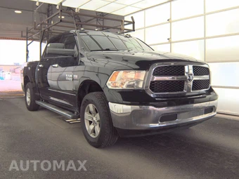 2014 Ram 1500 SLT Crew Cab Medium Bed – miniatura 3