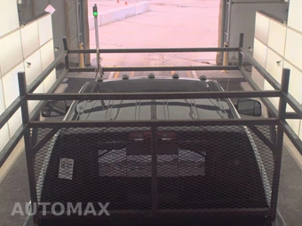 2014 Ram 1500 SLT Crew Cab Medium Bed – miniatura 5