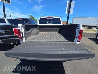 2014 Ram 1500 SLT Crew Cab Short Bed – miniatura 14
