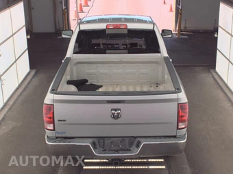 2014 Ram 1500 SLT Extended Cab Medium Bed – miniatura 5