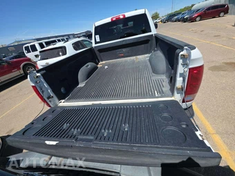 2014 Ram 1500 SLT Extended Cab Medium Bed – miniatura 14