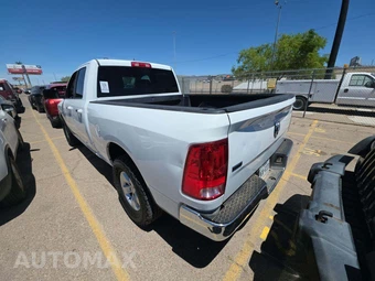 2014 Ram 1500 SLT Extended Cab Medium Bed – miniatura 2