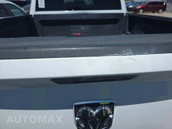 2014 Ram 1500 SLT Extended Cab Medium Bed – miniatura 23