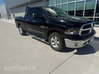 2014 Ram 1500 SLT Extended Cab Medium Bed - miniatura 3