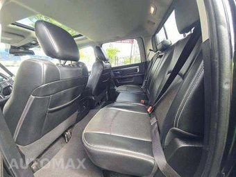 2014 Ram 1500 Sport Crew Cab Medium Bed - miniatura 13
