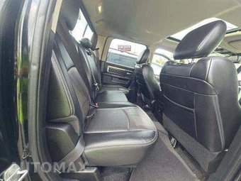 2014 Ram 1500 Sport Crew Cab Medium Bed - miniatura 16