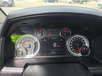 2014 Ram 1500 Sport Crew Cab Medium Bed - miniatura 9