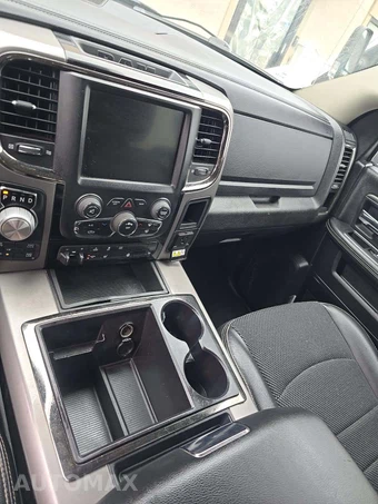2014 Ram 1500 Sport Crew Cab Medium Bed - miniatura 10