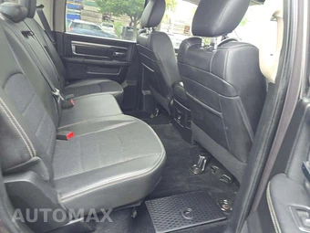 2014 Ram 1500 Sport Crew Cab Medium Bed - miniatura 16